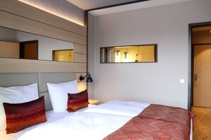 Premium bedding, minibar, in-room safe, desk