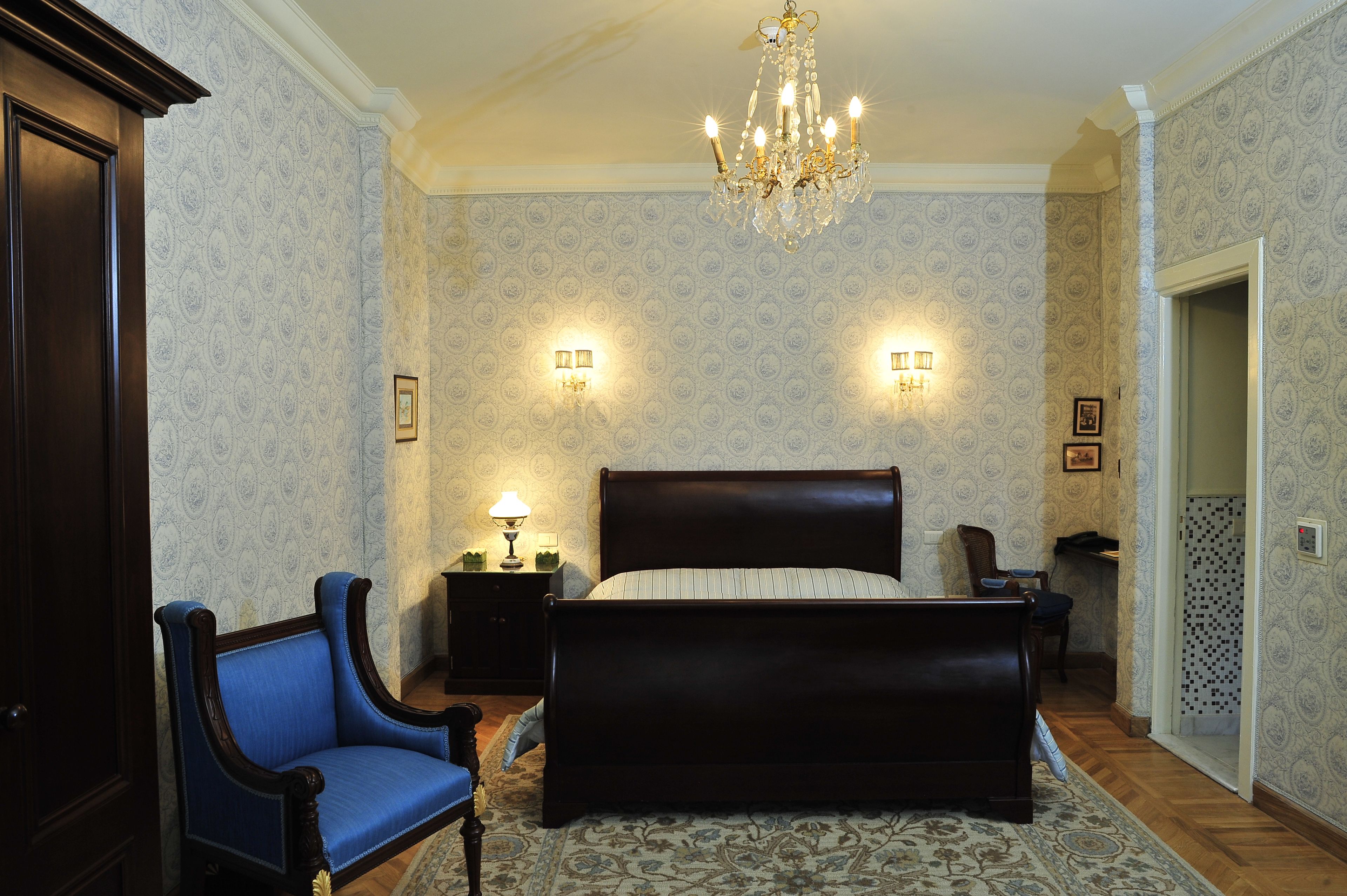 deluxe double or twin room, garden view, garden area | 1 bedroom, premium bedding, free minibar items, in-room safe