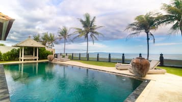 Four Bedroom Beach Front Pool Villa - Sunrise | Beach/ocean view