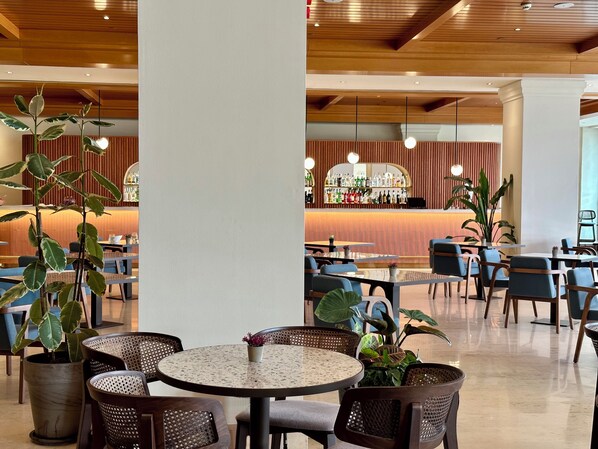 Bar (on property) - Kerkyra Blue Hotel & Spa by Louis Hotels (Corfu)