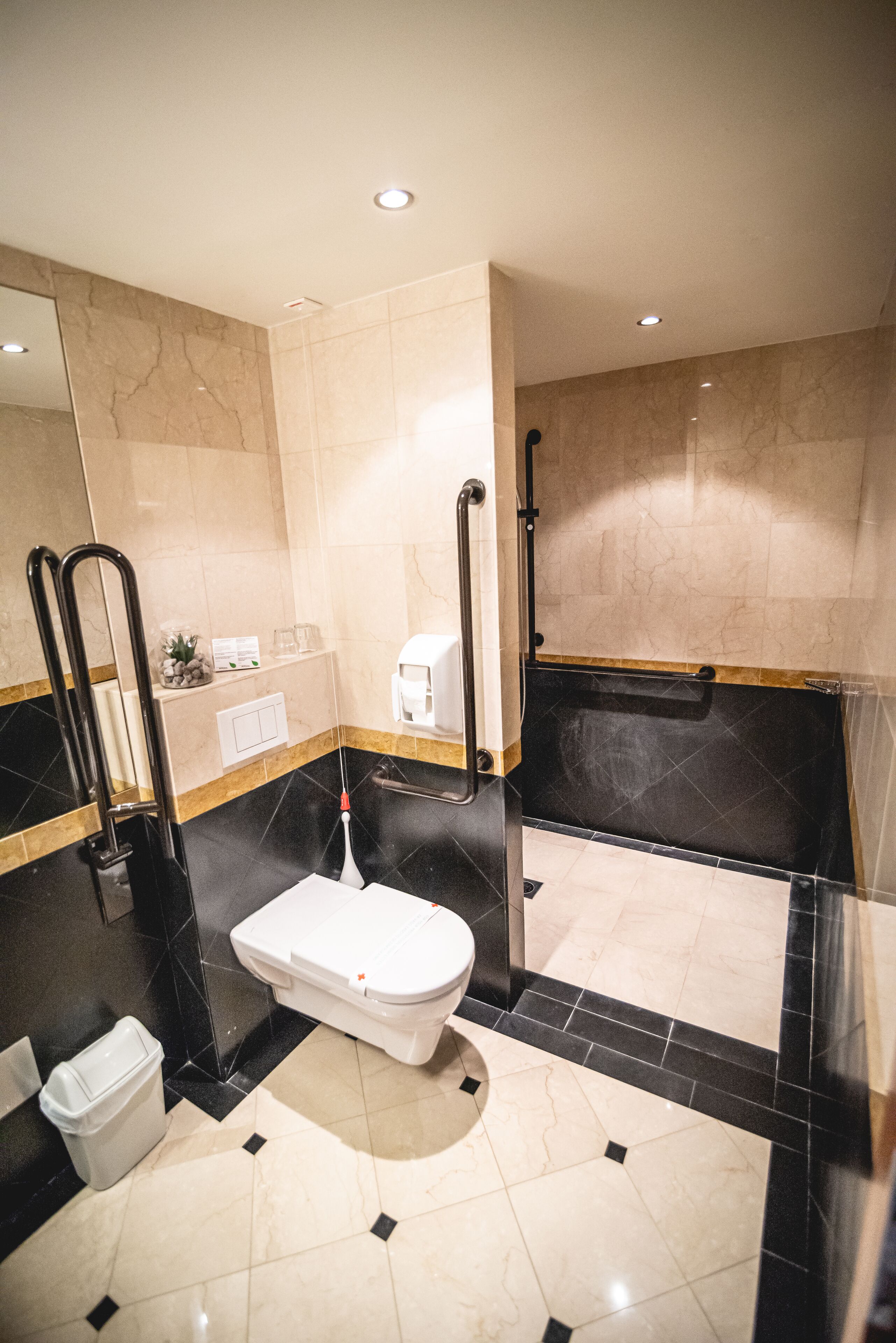 Casino & Hotel ADMIRAL Kozina