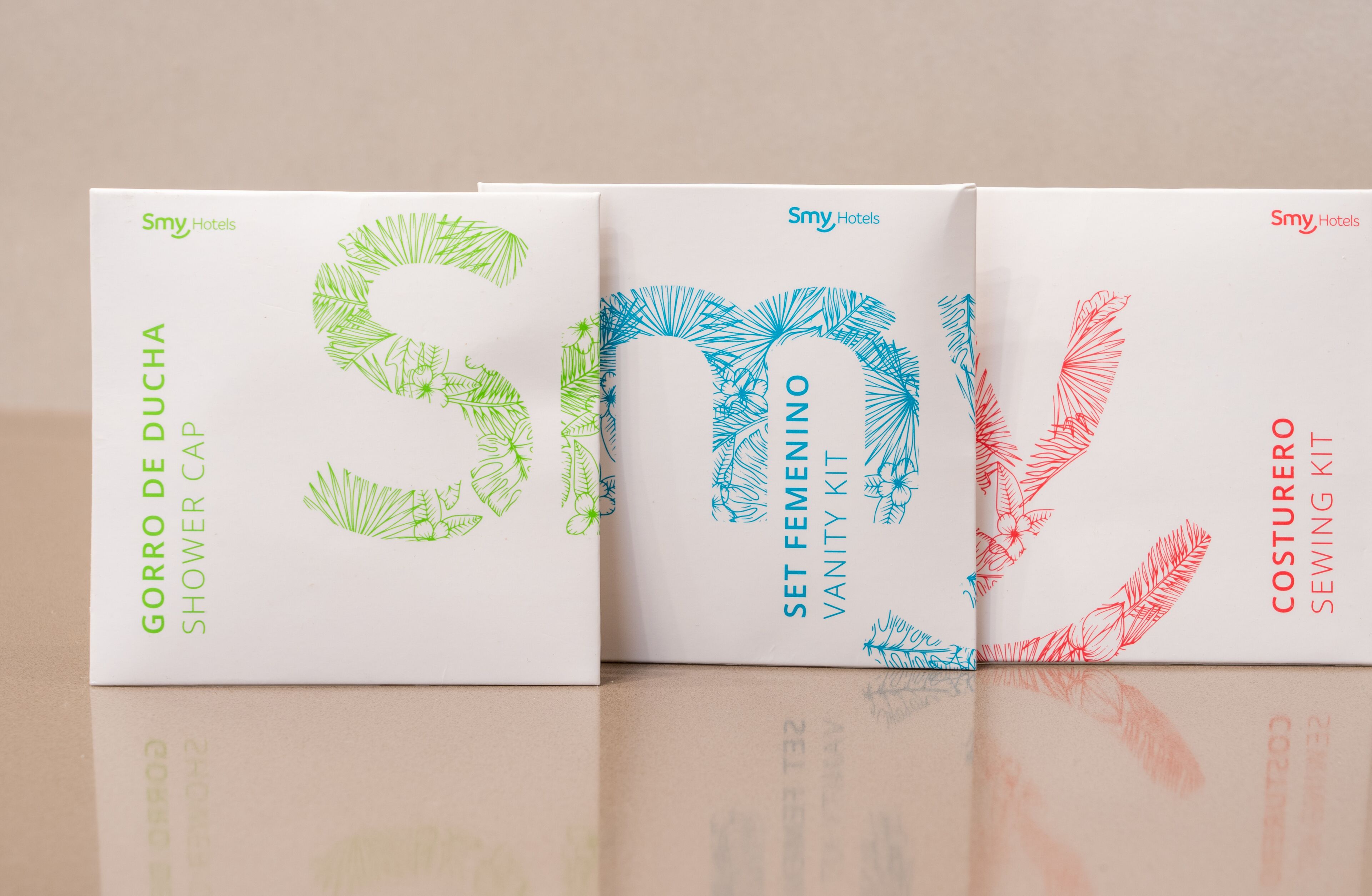 superior double room | bathroom amenities | shower, free toiletries, hair dryer, towels