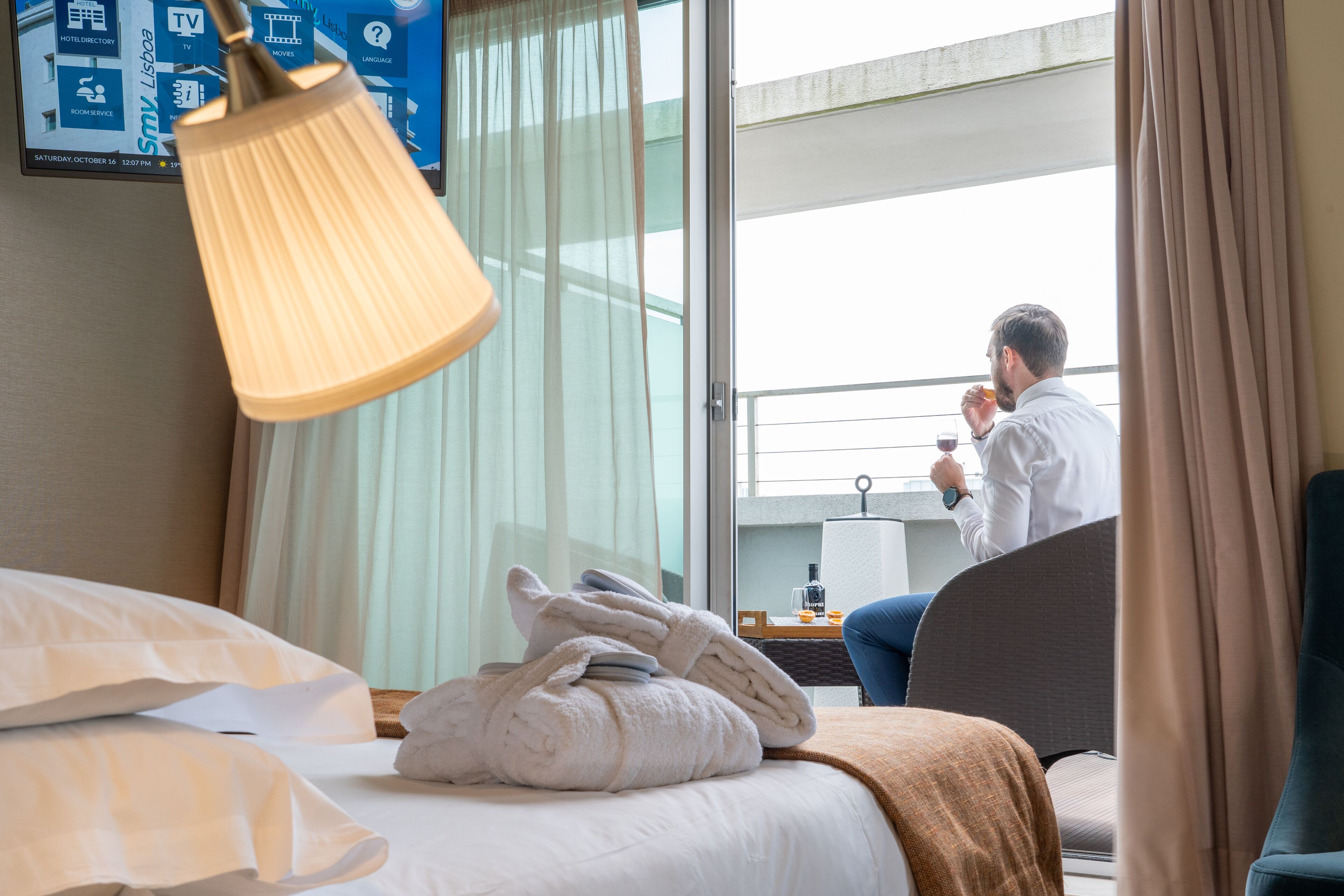 double room, terrace (double rooftop) | 1 bedroom, minibar, in-room safe, desk