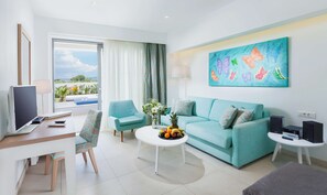 خزنة داخل الغرفة ومكتب وأسرّة أطفال/رضّع (مجانًا) وواي فاي مجانًا