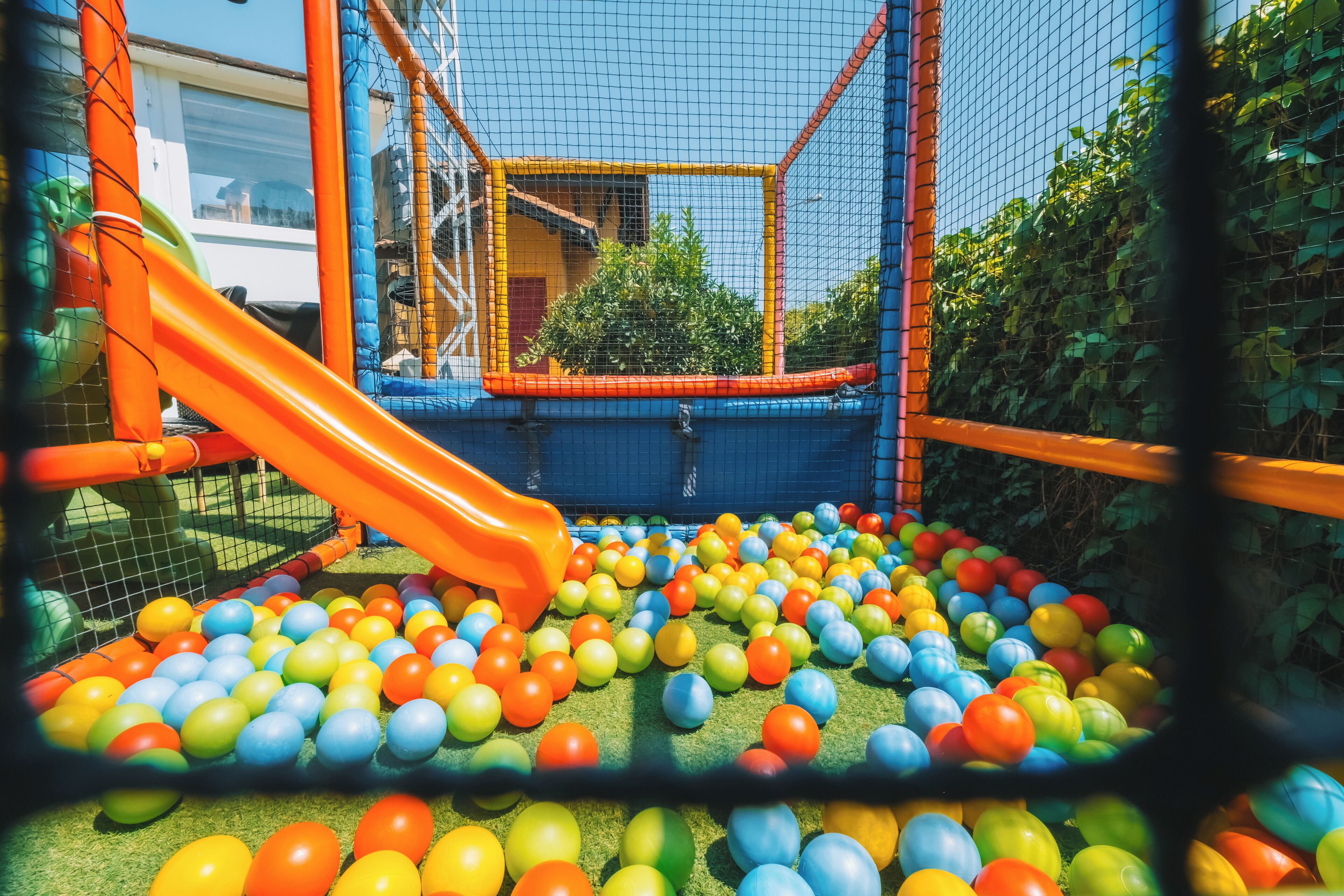 children’s play area – outdoor