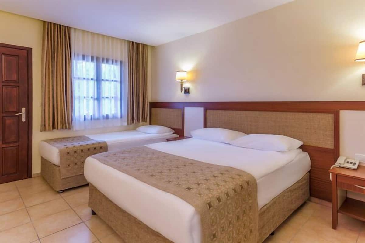 Minibar, in-room safe, desk, blackout drapes