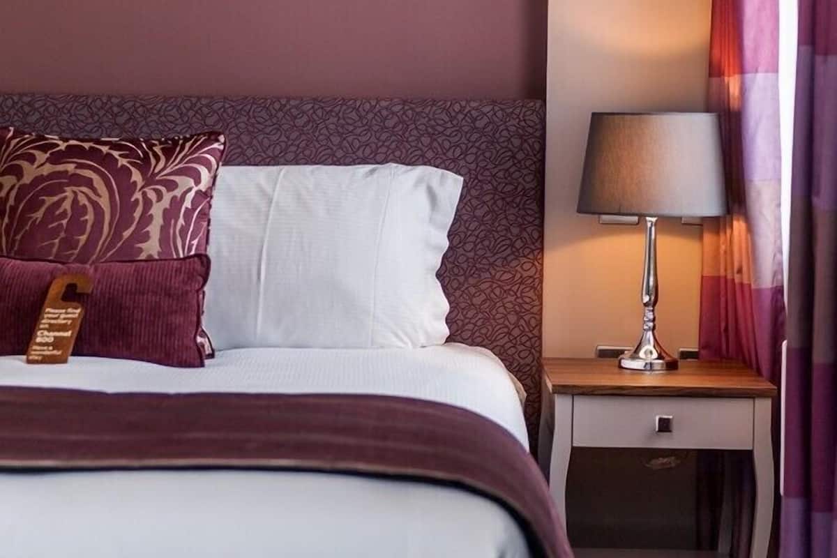 Double Room | Living area | Flat-screen TV
