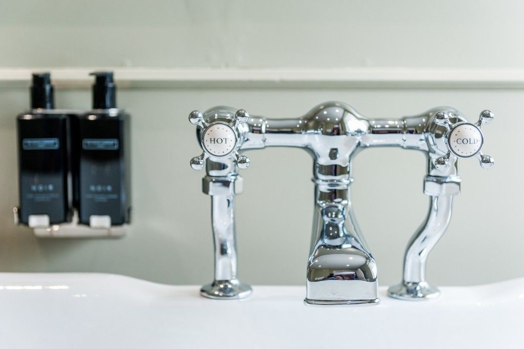 double room | bathroom | shower, designer toiletries, hair dryer, slippers