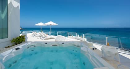 Lani's Suites de Luxe