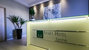 Reception - Apart Hotel Torino (Turin)