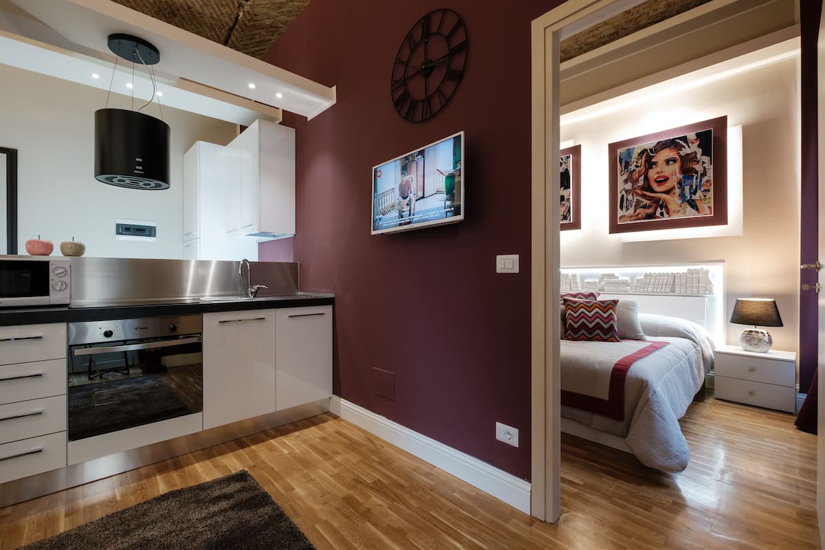 Sweet Deluxe | 1 slaapkamer, een kluis op de kamer, een bureau, een laptopwerkplek