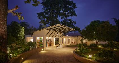 Club Mahindra Kanha