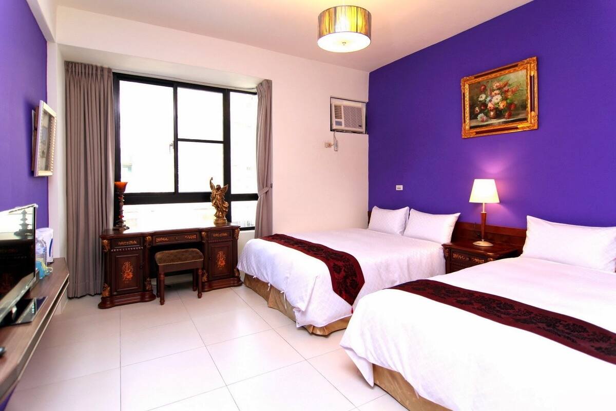 Familiekamer | Luxe beddengoed, donsdekens, verduisterende gordijnen, gratis wifi