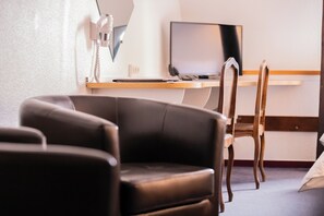 Superior Double or Twin Room | Egyptian cotton sheets, Select Comfort beds, in-room safe, desk