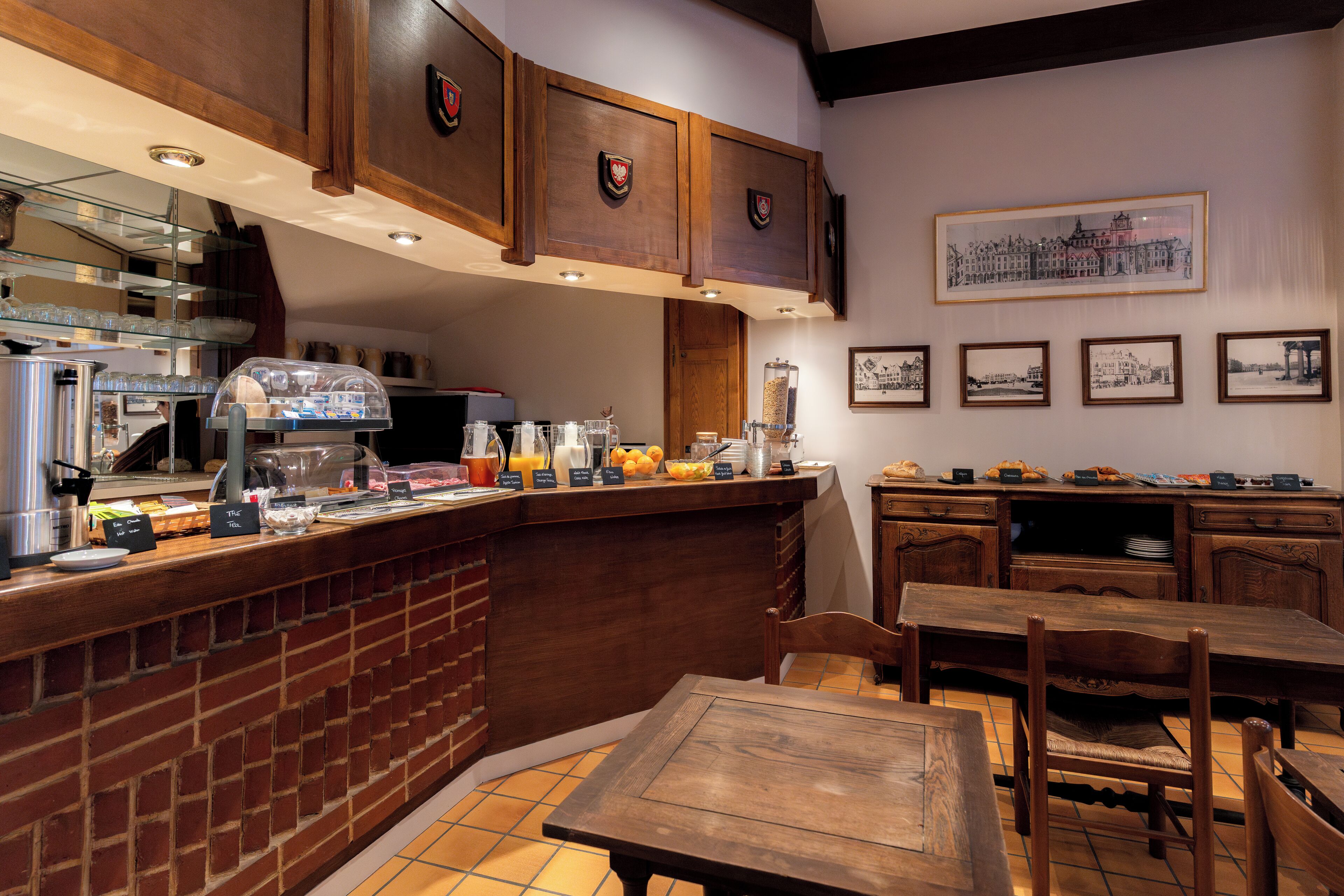 daily continental breakfast (eur 13 per person)