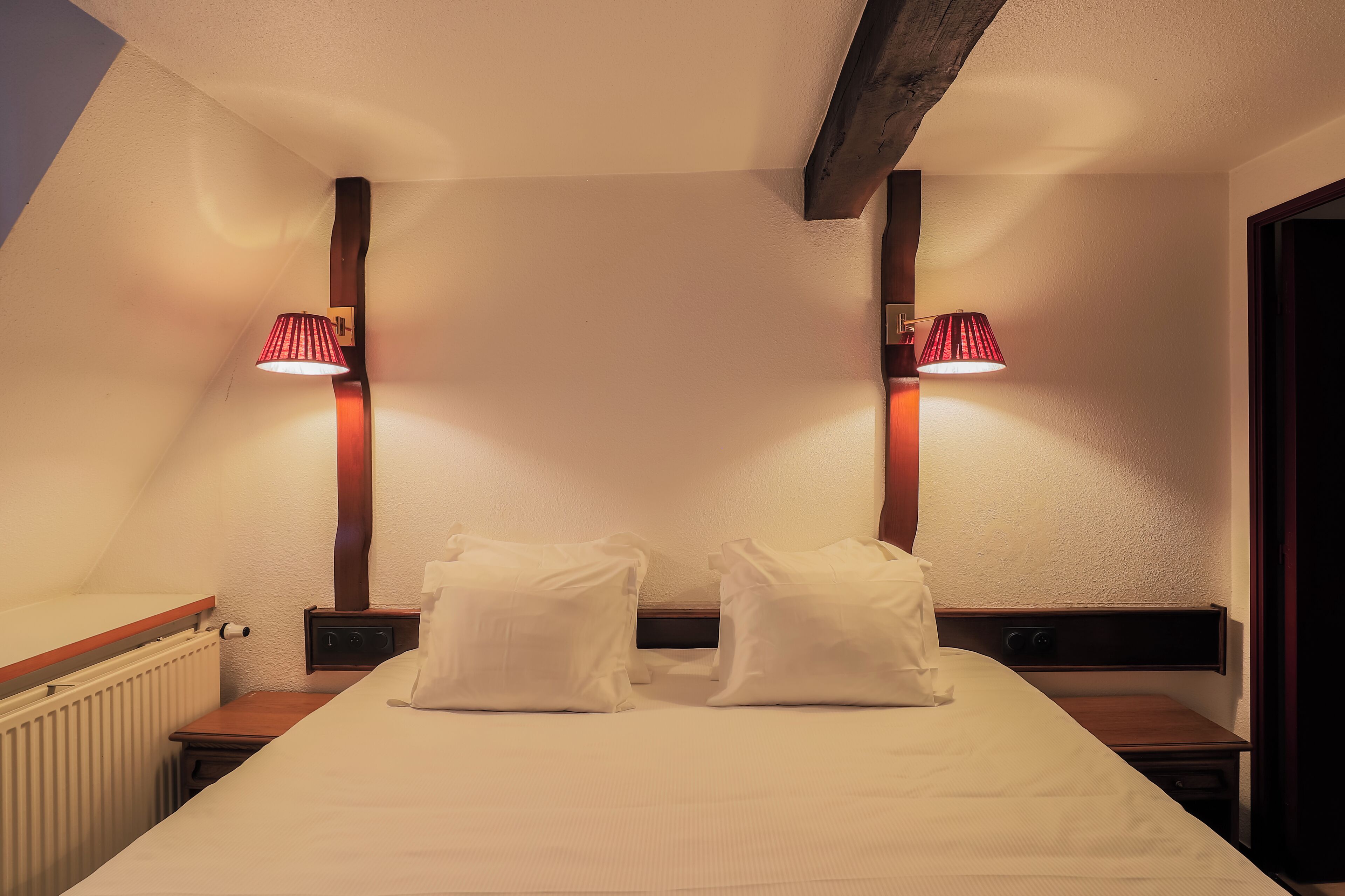 Chambre Supérieure Double ou avec lits jumeaux | Draps en coton égyptien, matelas Select Comfort