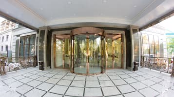 EntrĂ©e de lâhĂ©bergement