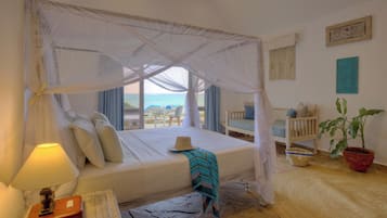 Ocean View Banda | In-room safe, desk, free WiFi, bed sheets