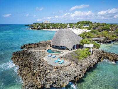 Chale Island Resort