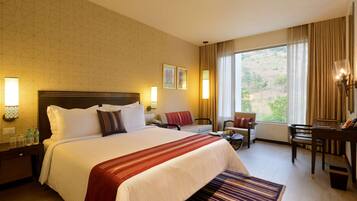Premium bedding, minibar, in-room safe, desk