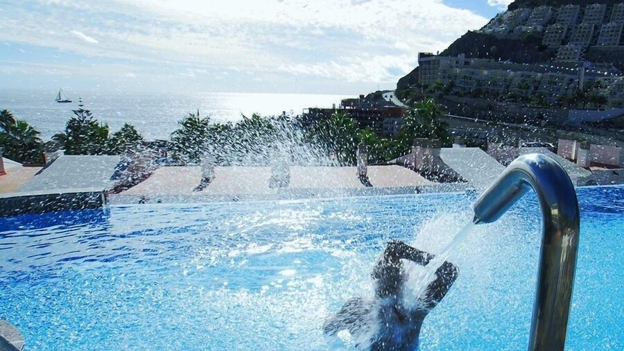 Apartamentos Curasol