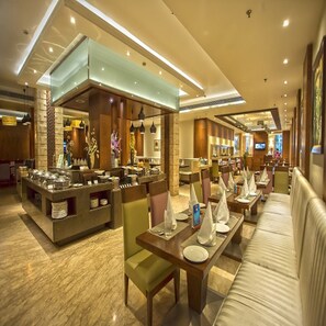 Buffet - Sarovar Portico Jalandhar (Jalandhar)