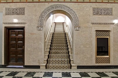 Hampton Inn & Suites Cincinnati-Downtown