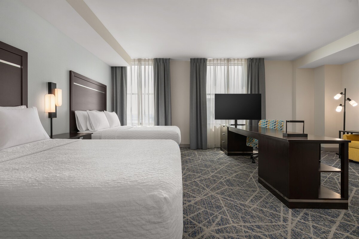 In-room safe, desk, laptop workspace, blackout drapes