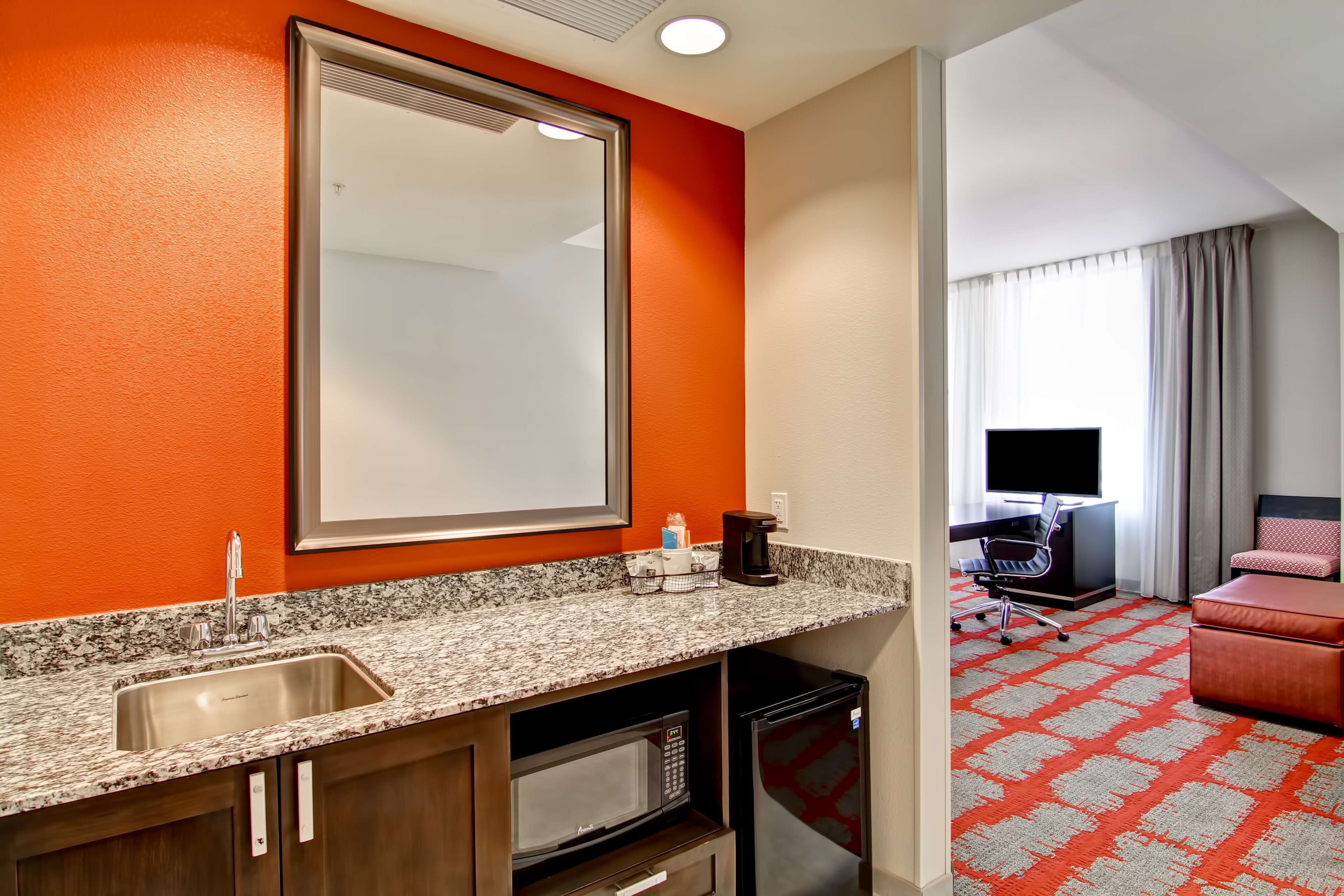 Photo - Hampton Inn and Suites Cincinnati - Downtown