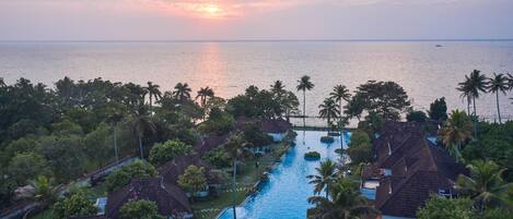 Fachada de la propiedad