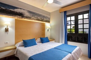 Iron/ironing board, WiFi (surcharge), bed sheets - Ona Las Rosas (Santiago del Teide)