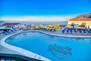 Outdoor pool, pool loungers - Ona Las Rosas (Santiago del Teide)