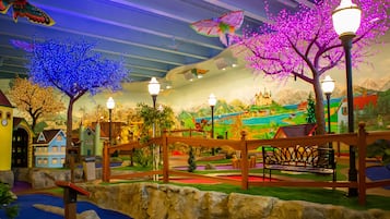 Mini-golf