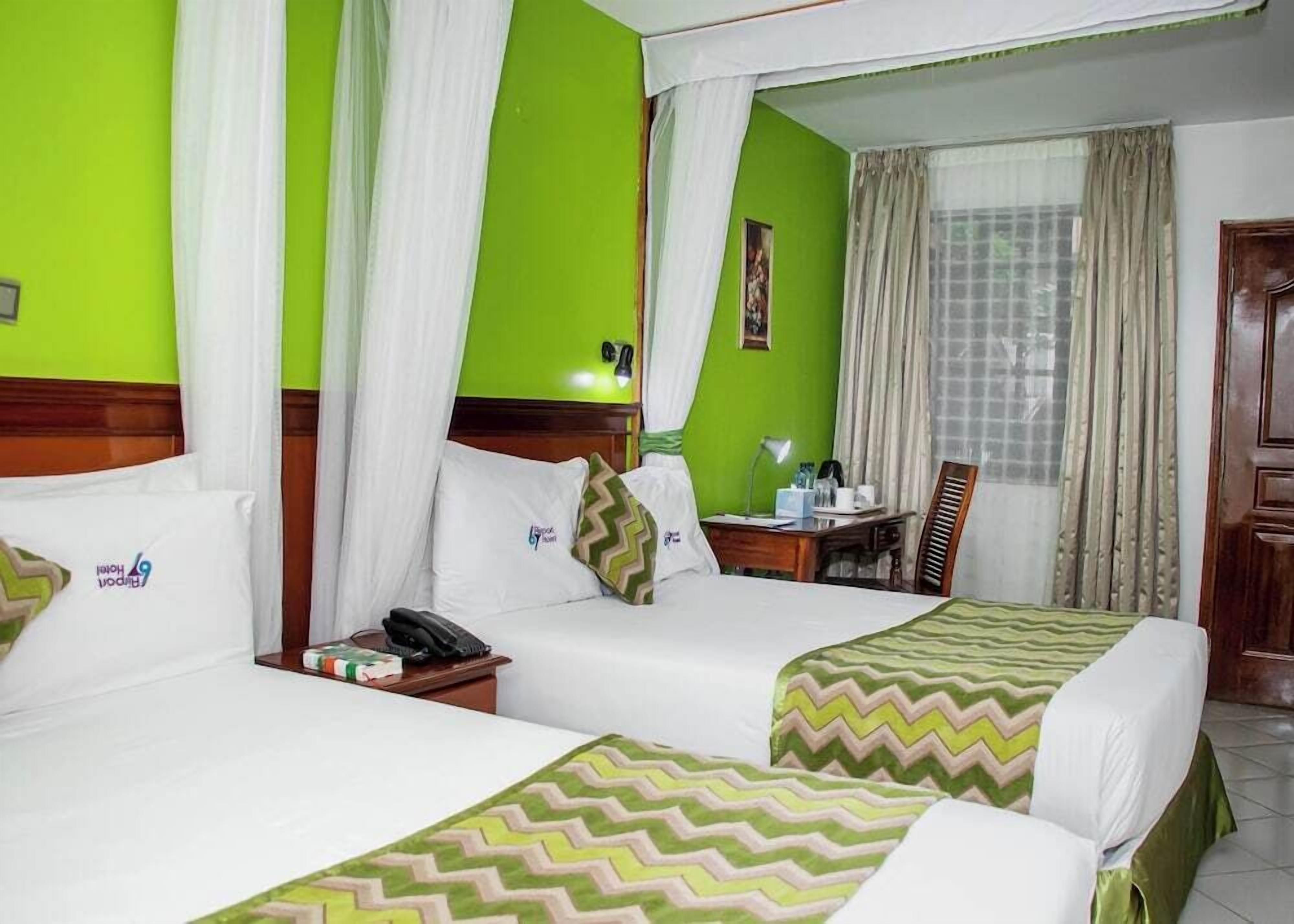 Premium bedding, in-room safe, individually furnished, desk