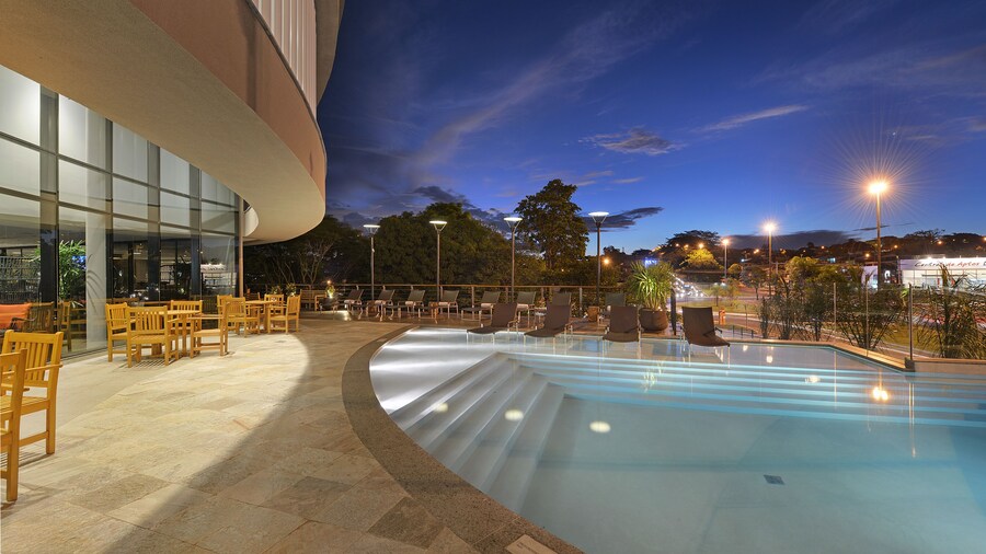 Hotel Deville Prime Campo Grande