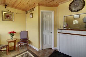 Reception - Star Motel (Macomb)