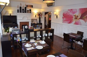 تناول الطعام