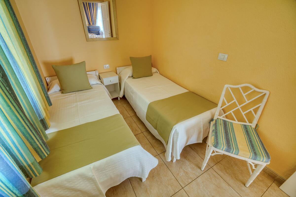villa, 3 bedrooms | 1 bedroom, in-room safe, iron/ironing board, free wifi