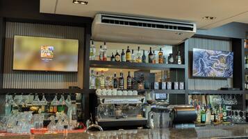 Bar (en la propiedad)