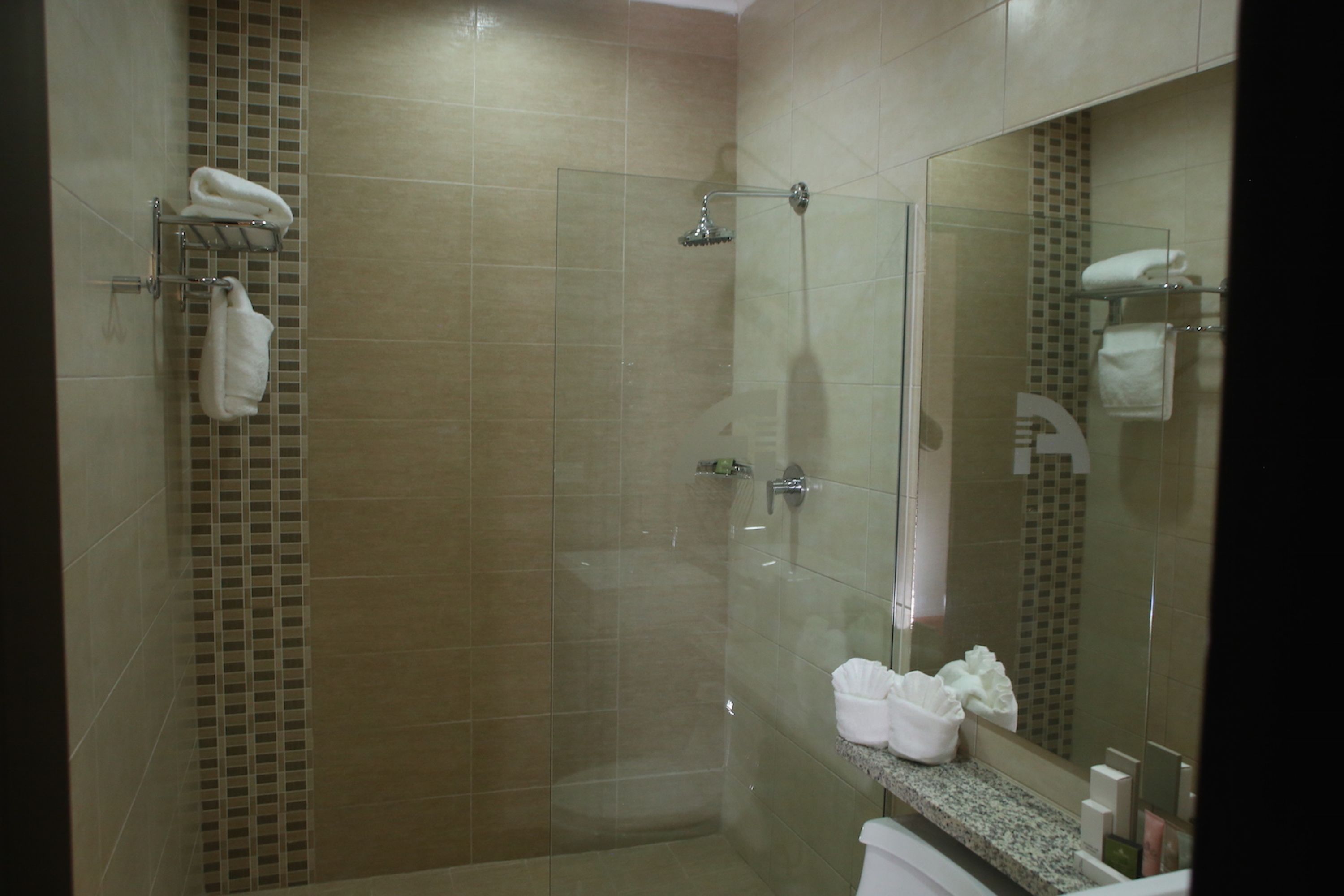 Aranjuez Hotel & Suites