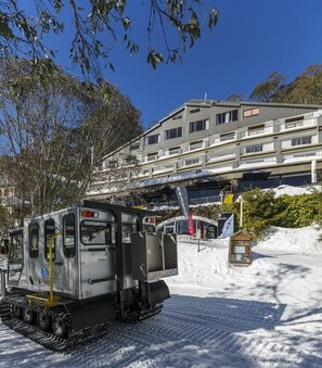 City shuttle - Falls Creek Hotel (Falls Creek)