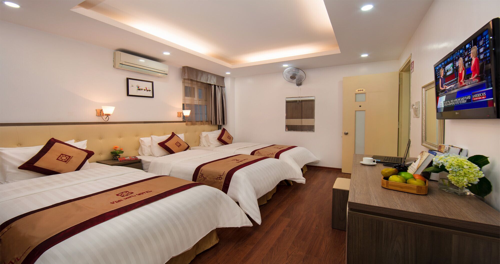 Photo - Van Mieu Hotel