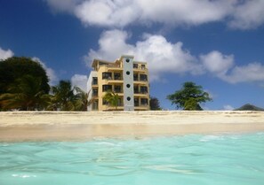 View from property - Ocean's Luxury 2 Bedroom Suites (Philipsburg)