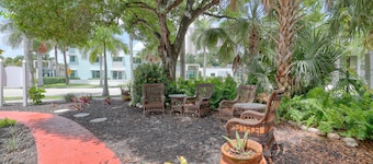 The Hibiscus House