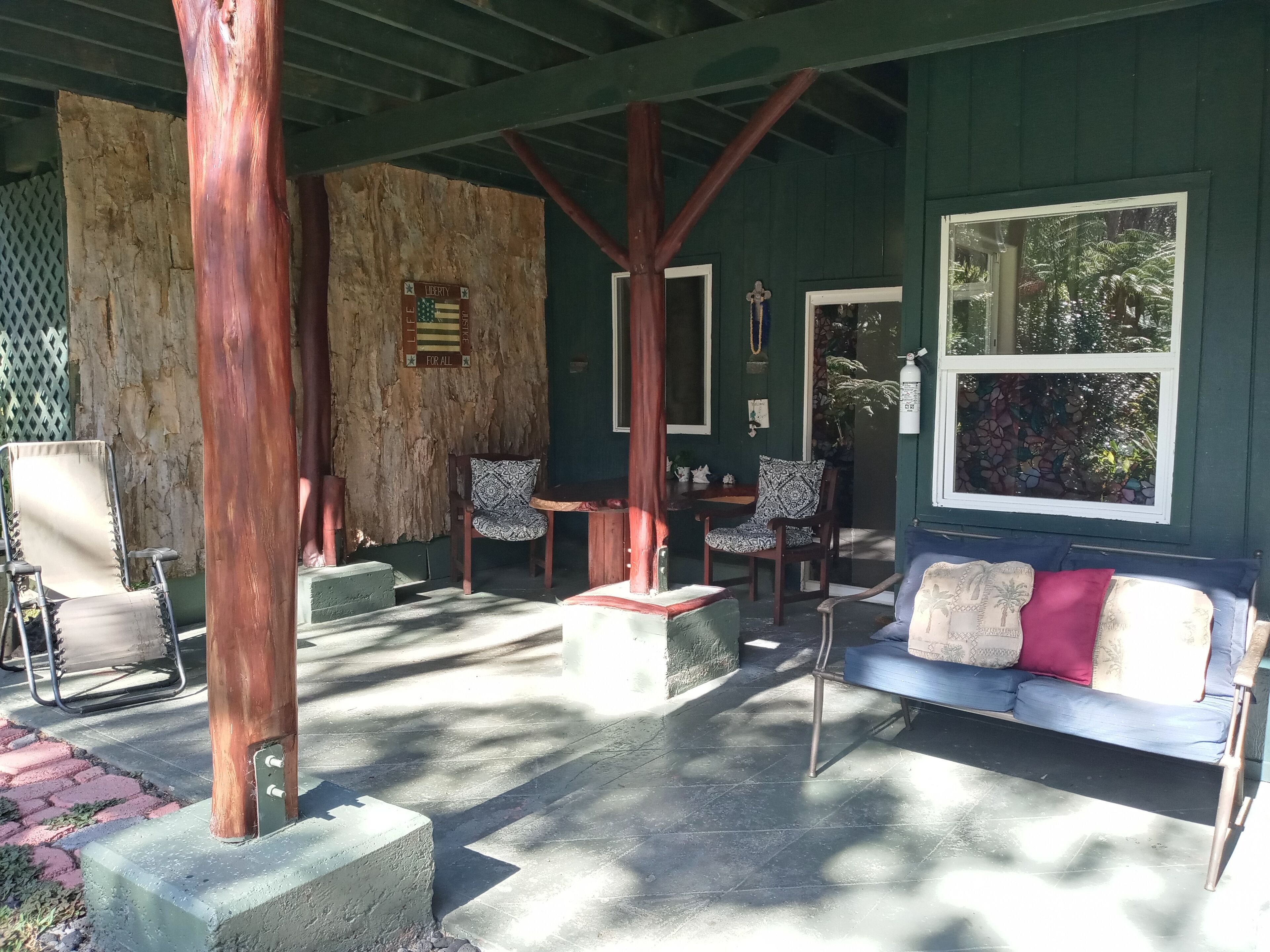 Familien-Doppelzimmer, Mehrere Betten, Gartenblick | Terrasse/Patio