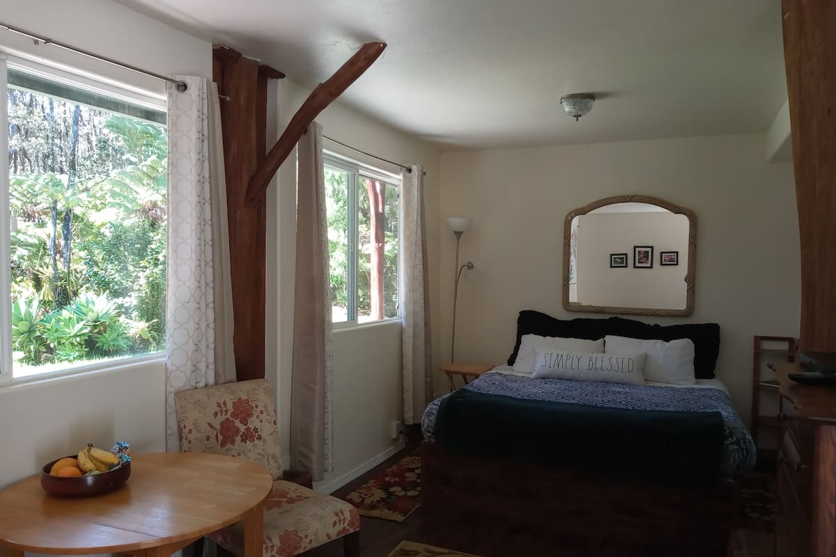 Family Double Room, Multiple Beds, Garden View | Individually decorated, individually furnished, free WiFi, bed sheets