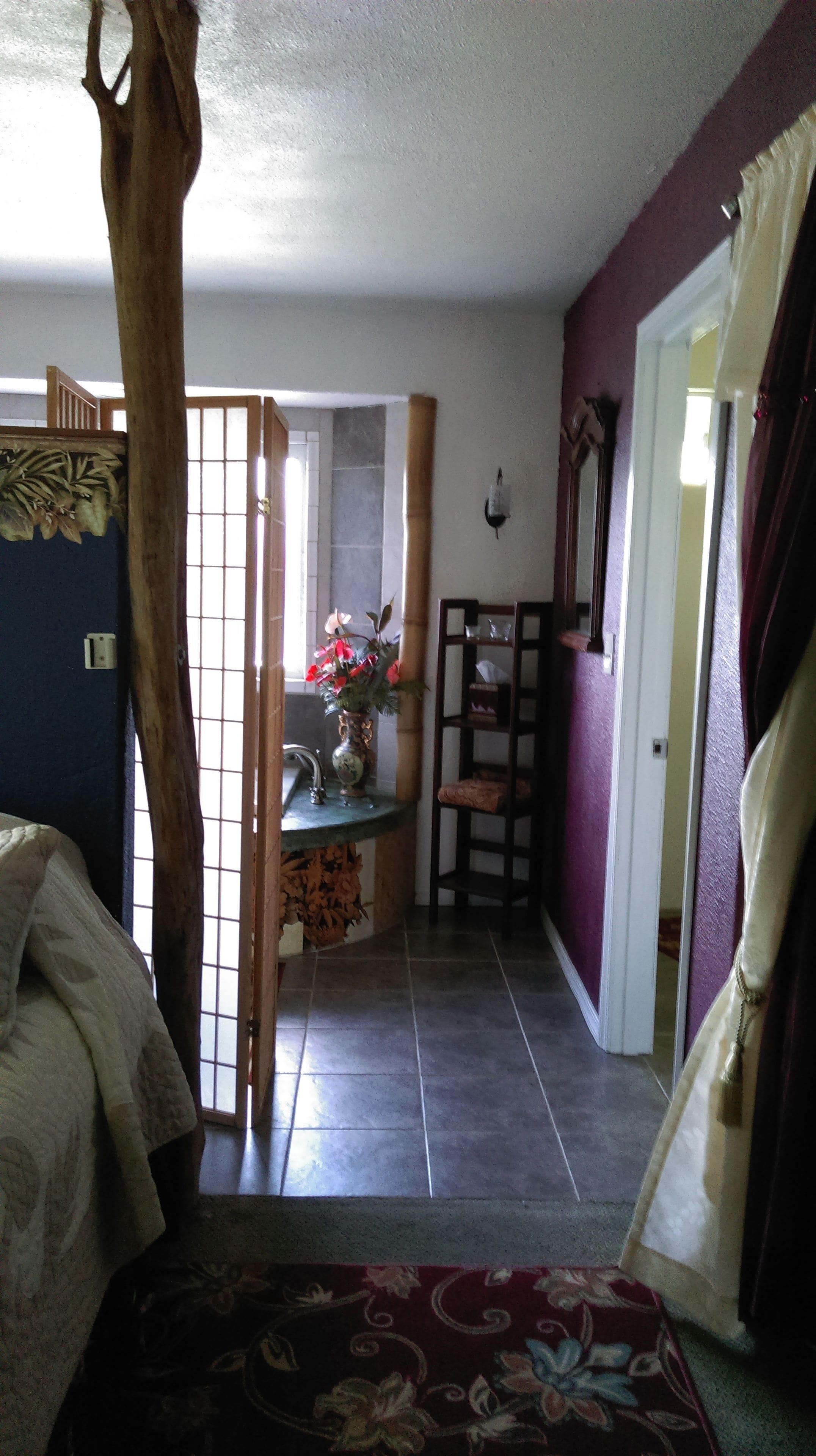 蜜月开间套房, 1 张特大床, 花园景观 | 特色装修、特色家居、免费 WiFi、床单