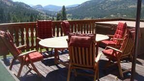 Balcony - Wildhorse Mountain Guest Ranch (Summerland)