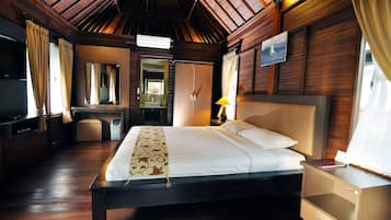Standard Bungalow, Non Smoking, Garden View | Premium bedding, desk, free WiFi, bed sheets