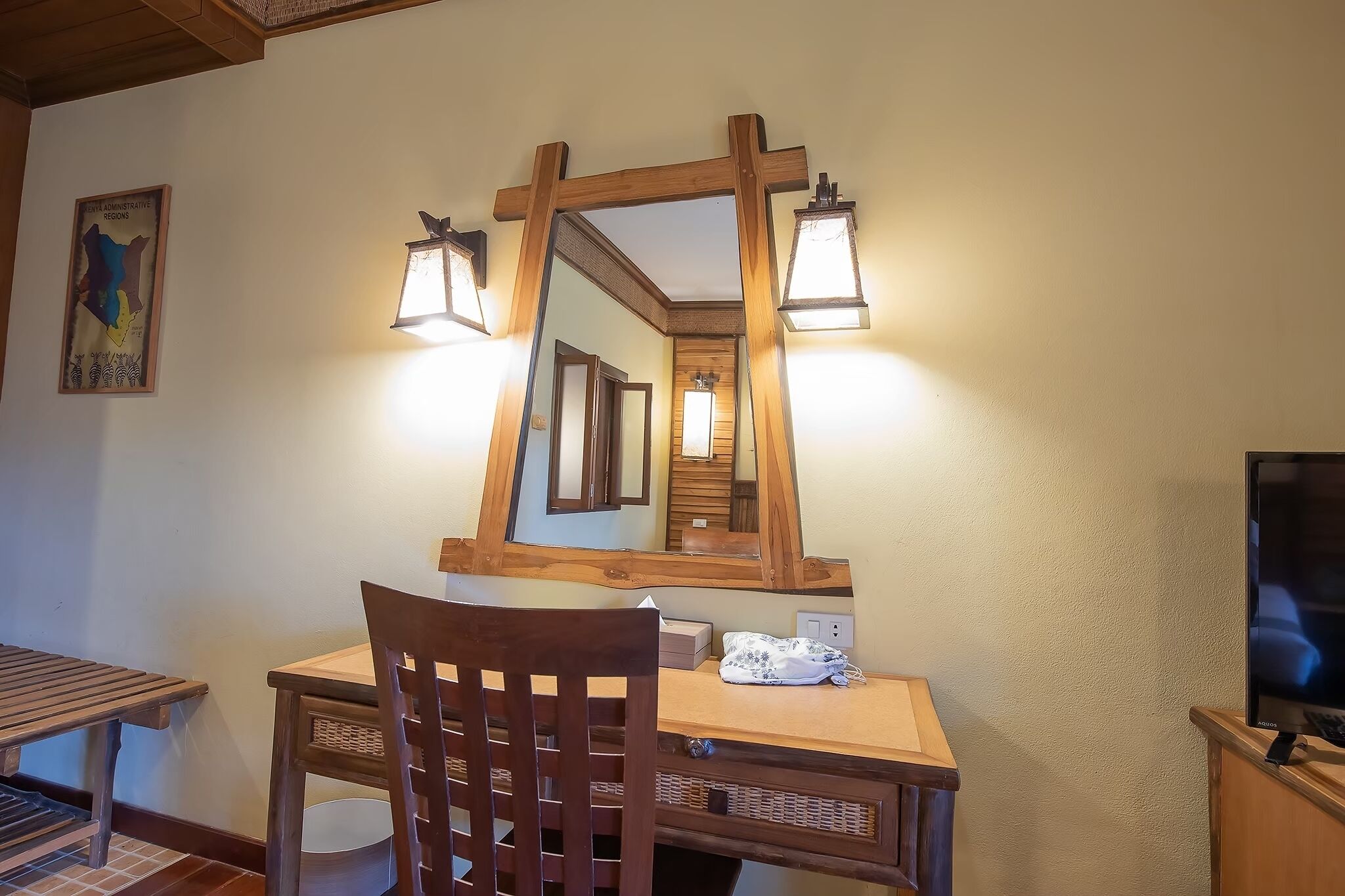 room | 1 bedroom, minibar, in-room safe, desk